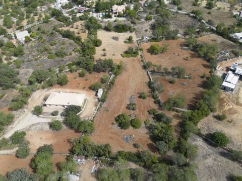 LOULÉ - Terreno para construção