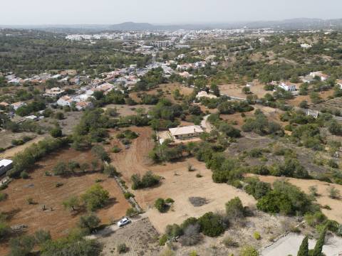 LOULÉ - Terreno para construção