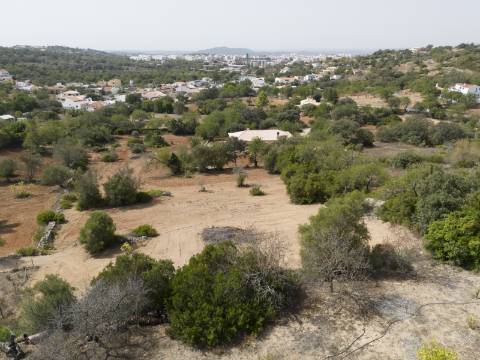 LOULÉ - Terreno para construção