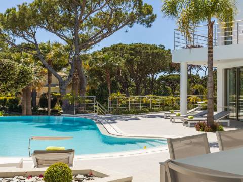 Quinta do Lago - Deslumbrante Moradia de LUXO com 6 quartos numa zona exclusiva