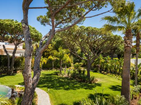 Quinta do Lago - Deslumbrante Moradia de LUXO com 6 quartos numa zona exclusiva