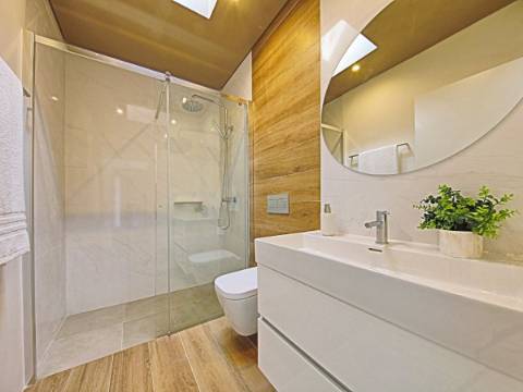 Terreno com projecto aprovado, inserido num Golfe Resort