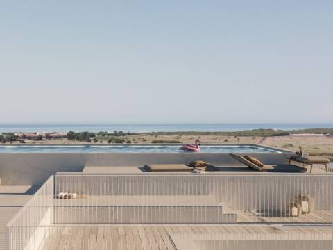 VILAMOURA - Nova Penthouse T4 em Condomínio de Luxo em Localização Privilegiada