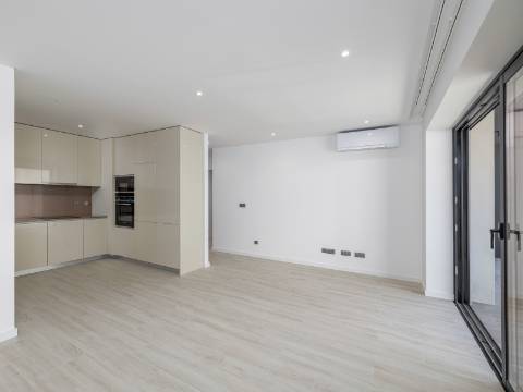 QUARTEIRA - Apartamento T2 em condomínio privado com piscina