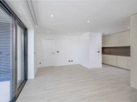 QUARTEIRA - Apartamento T2 em condomínio privado com piscina