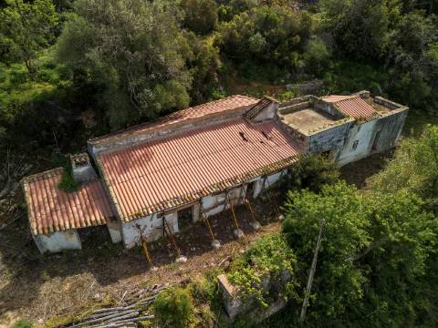 ESTOI - Terreno com vista mar e ruína