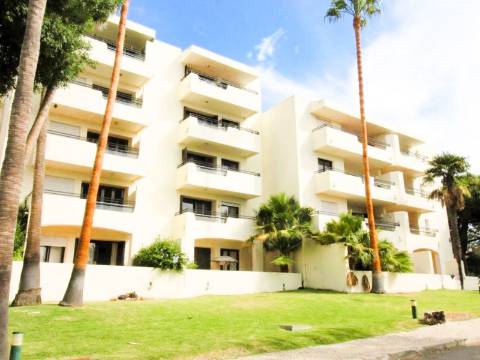 ALBUFEIRA - T1 localizado no Albufeira Jardim a 400m do centro