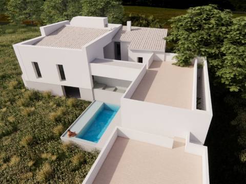 Terreno com 3 Ruínas em Propriedade com grande Potencial, Próximo de Boliqueime