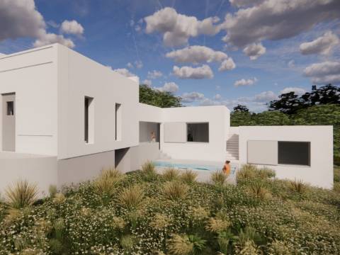 Terreno com 3 Ruínas em Propriedade com grande Potencial, Próximo de Boliqueime