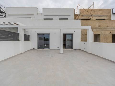 OLHÃO - Moradia em Banda com 4 quartos