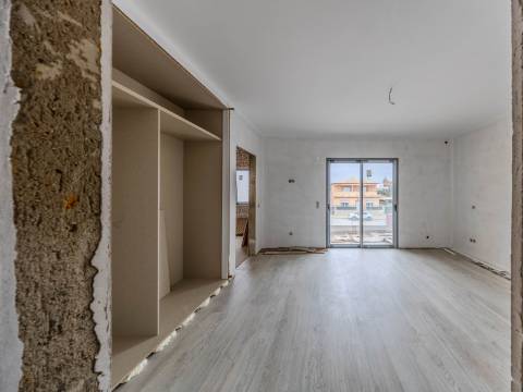 OLHÃO - Moradia em Banda com 4 quartos