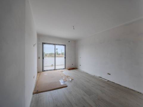 OLHÃO - Moradia em Banda com 4 quartos