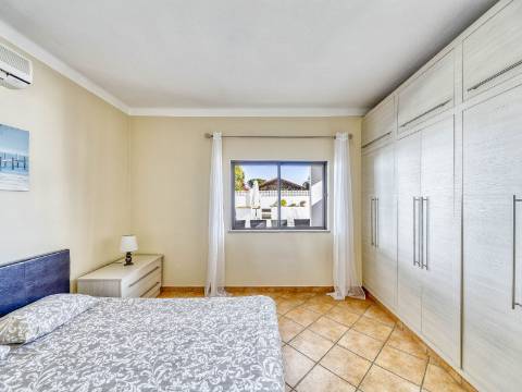 Moradia T3 a 5 minutos de Vale do Lobo e Quinta do Lago