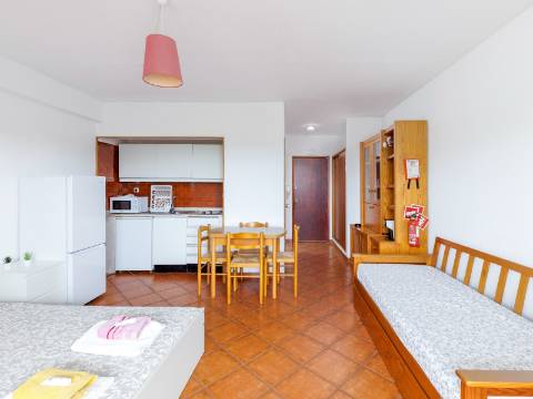 VILAMOURA - Apartamento estúdio T0 próximo do centro