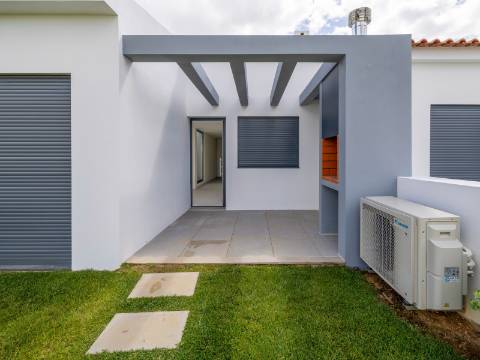 VILAMOURA - Moradia nova T2+1 próxima do GOLFE