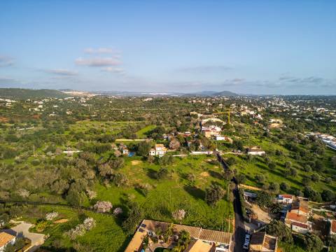BOLIQUEIME - Lote de terreno para construção