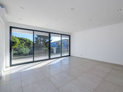 VALE DO LOBO - Moradia contemporânea com 5 suites e vista mar