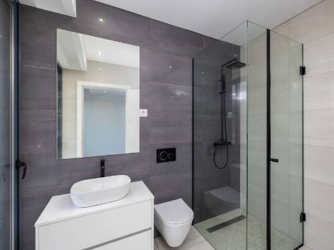 VALE DO LOBO - Moradia contemporânea com 5 suites e vista mar