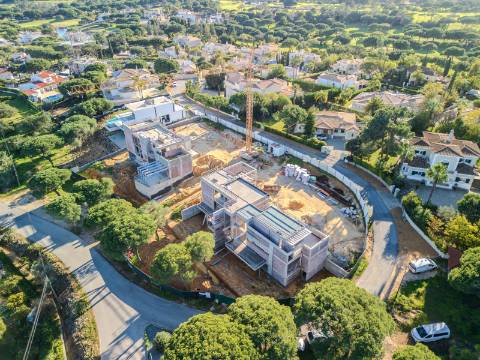 Vila Sol - Moradia Moderna de 5 Quartos, Propriedade de Golfe