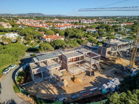 Vila Sol - Moradia Moderna de 5 Quartos, Propriedade de Golfe