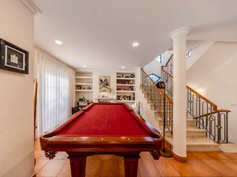 Moradia Isolada T3+1, Montenegro, Faro