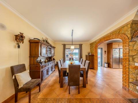 Moradia Isolada T3+1, Montenegro, Faro