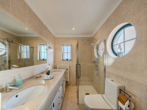 Moradia Isolada T3+1, Montenegro, Faro