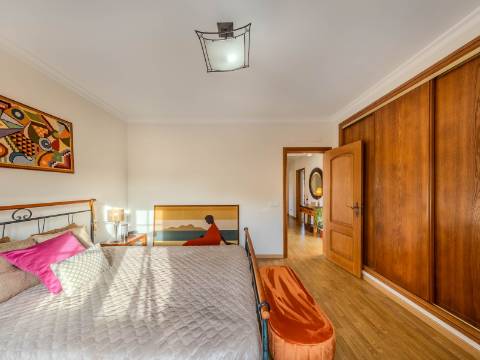 Moradia Isolada T3+1, Montenegro, Faro