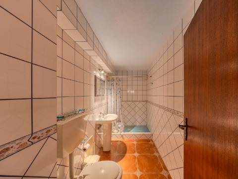 Moradia Isolada T3+1, Montenegro, Faro