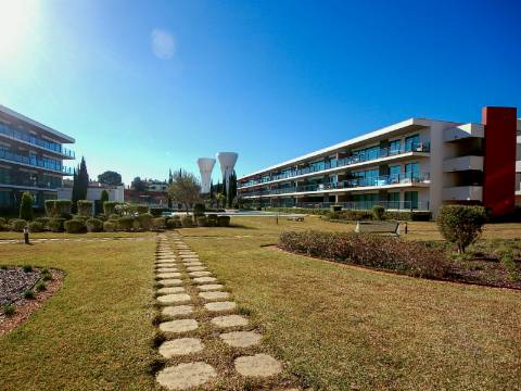 Vilamoura - T2 de Luxo, perto do Golfe e da Praia