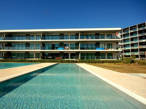 Vilamoura - T2 de Luxo, perto do Golfe e da Praia