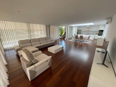 Quinta Jacintina - Moradia de Luxo 3+1 Quartos entre Quinta do Lago e Vale do Lobo