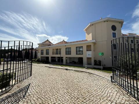 Vilamoura - Apartamento T2 de Luxo no Hilton Cascatas