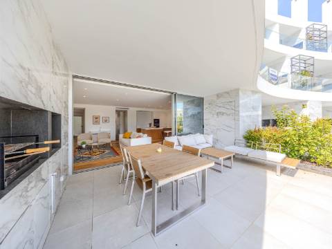 Vilamoura - Apartamento T2 em exclusivo condomínio privado de luxo com piscina