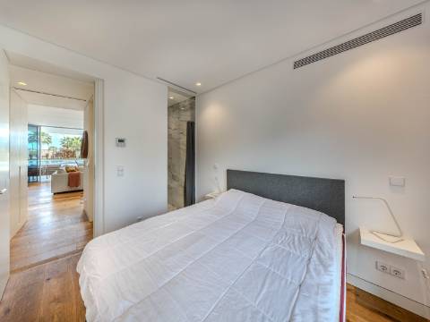 Vilamoura - Apartamento T2 em exclusivo condomínio privado de luxo com piscina