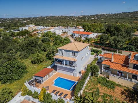 Boliqueime - Moradia Isolada T5 com vista MAR