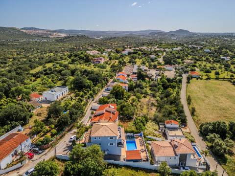 Boliqueime - Moradia Isolada T5 com vista MAR