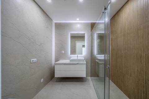 Quarteira - Apartamento T2 no centro, em construção