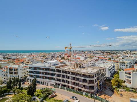 Quarteira - Apartamento T2 no centro, em construção