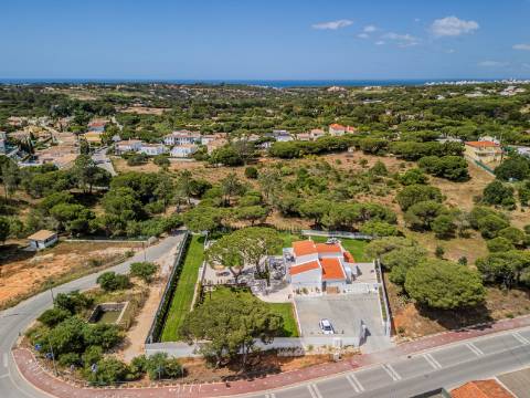 Moradia Isolada T5 | Almancil - Ferrarias