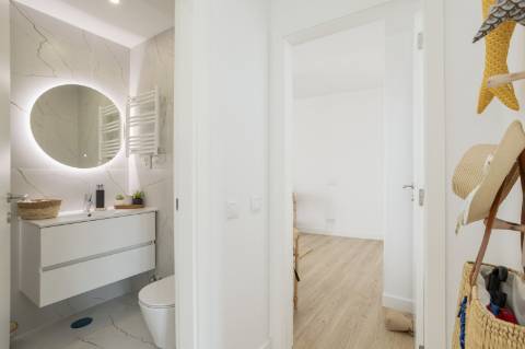 Olhão - Apartamento duplex T3 com rooftop, piscina e garagem