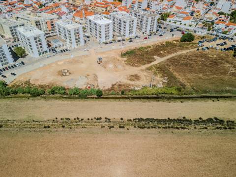 Lagoa - Terreno para construção