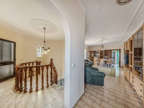 Loulé - Moradia T5 de Charme numa das zonas mais valorizadas