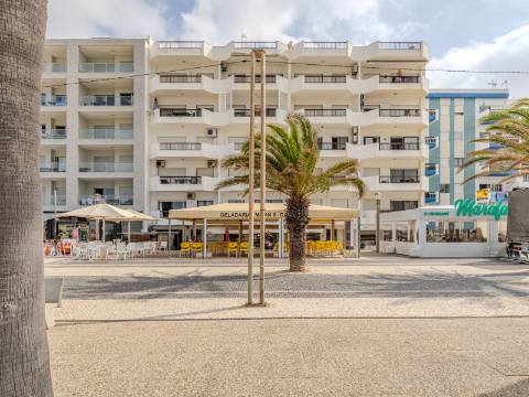 Quarteira - Apartamento T2+1 - Frente MAR