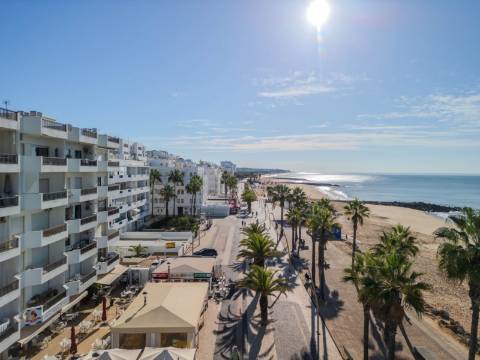 Quarteira - Apartamento T2+1 - Frente MAR