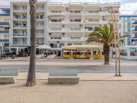 Quarteira - Apartamento T2+1 - Frente MAR