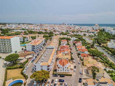 Vilamoura - Moradia T3 no Centro