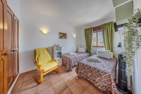 Vilamoura - Moradia T3 no Centro