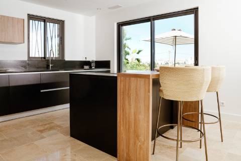 Faro - Moradia T3 em condomínio de luxo com vista para a Ria Formosa