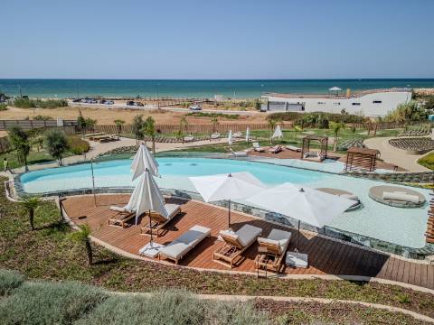 Forte Novo - Apartamento T2 no Horizon Ocean Gardens - Vista Mar